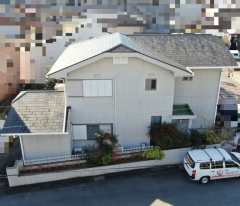 伊勢市にて前回塗装から２０年以上が経過した住宅の現状調査
